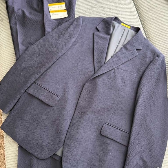 Hickey Freeman Navy Suit